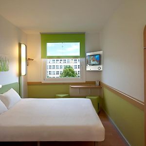 Camera standard con letto queen size